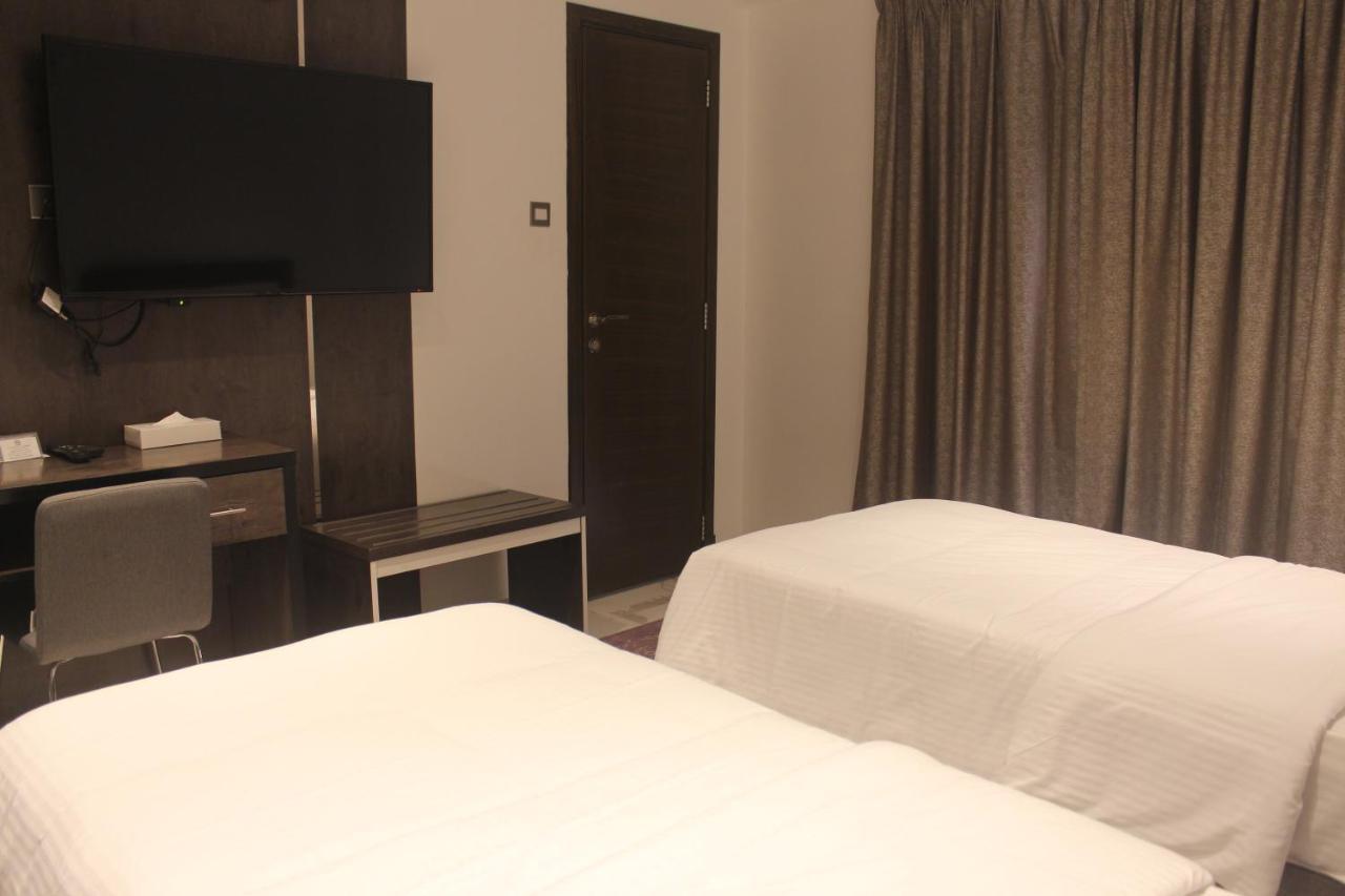 Hala Suites Masqat Buitenkant foto